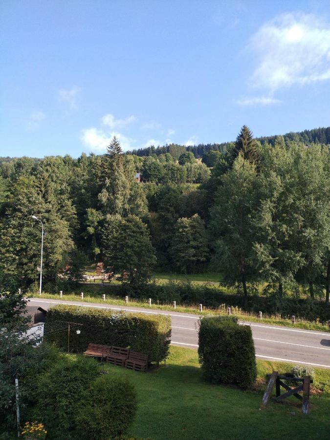 Apartman U Kostela Pec pod Sněžkou Kültér fotó
